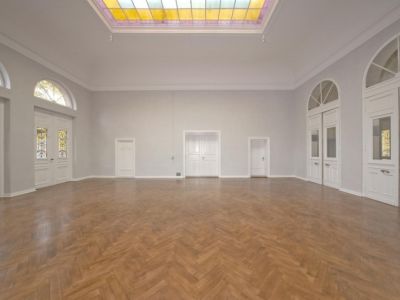 Versammlungshalle-02-800x532